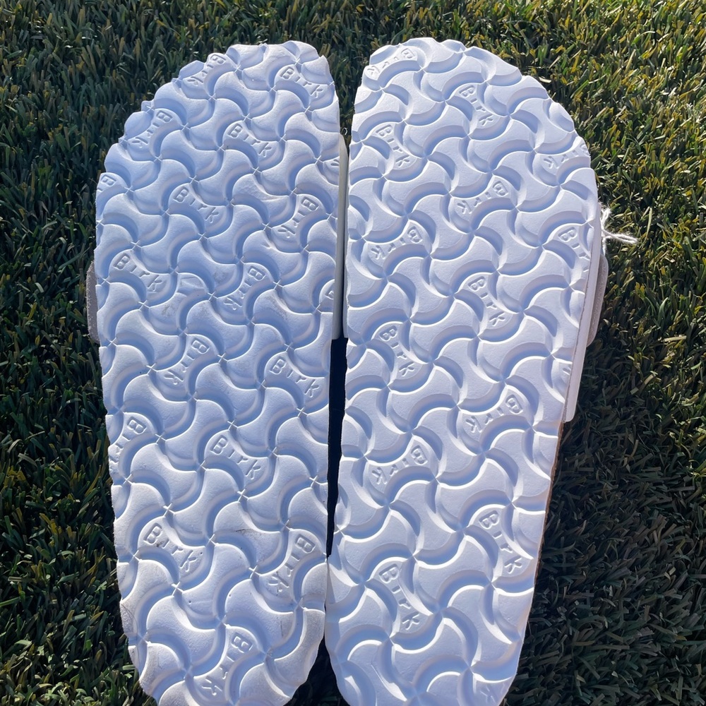 Women’s Birkenstock Madrid Big Buckle White Leather sandal sz 7 - Picture 6 of 6